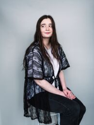 Athee studeert Ancient Studies en heeft ADHD waardoor ze minder goed kan lezen.