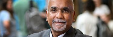 Vijf vragen aan Vinod Subramaniam, de nieuwe bestuursvoorzitter van de UvA
